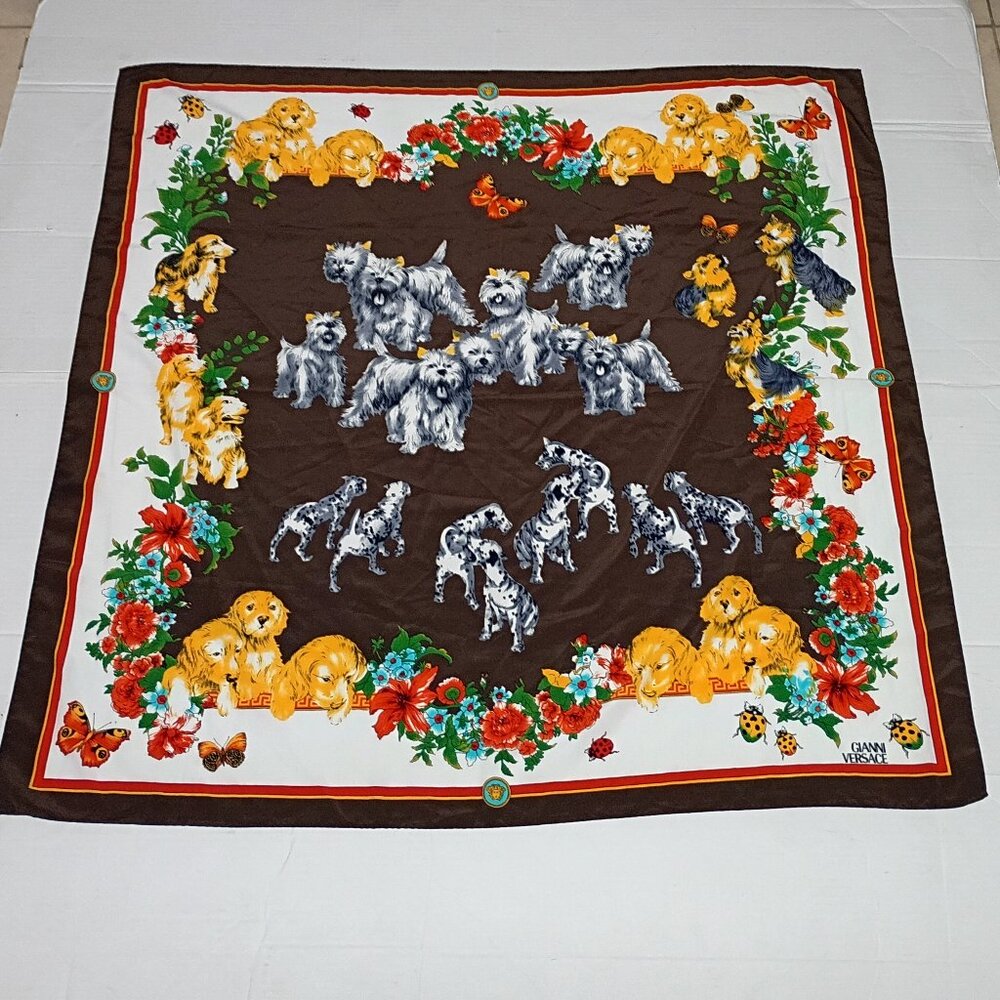 ❤️Vintage GIANNI VERSACE Dogs Floral Medusa Lady Bugs 100% Silk Scarf 35x34